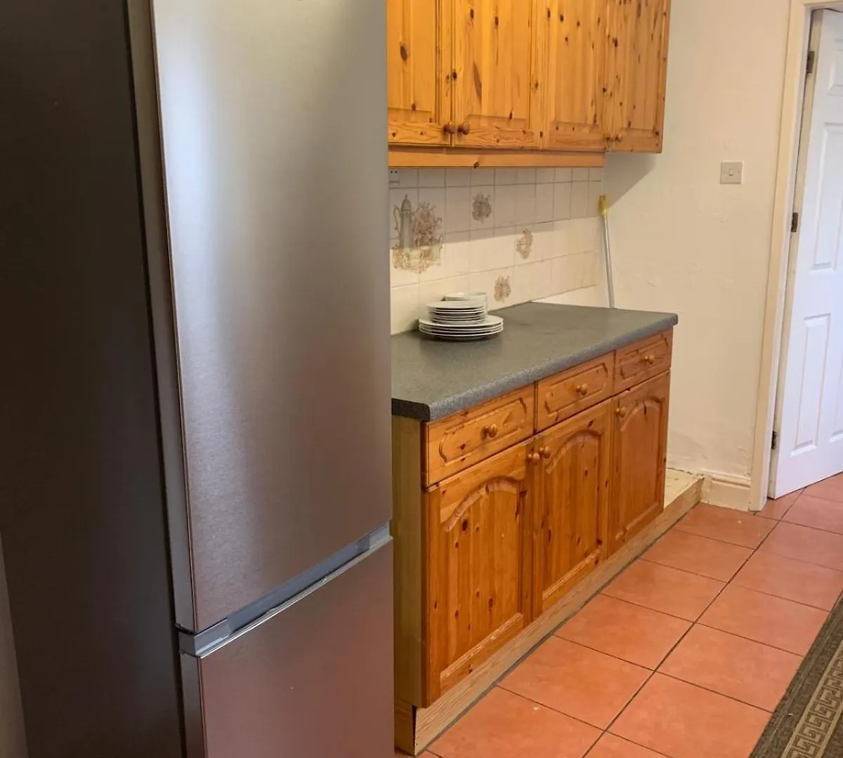 Apartment 4 Bedroom Holiday House In Lenton Nottingham