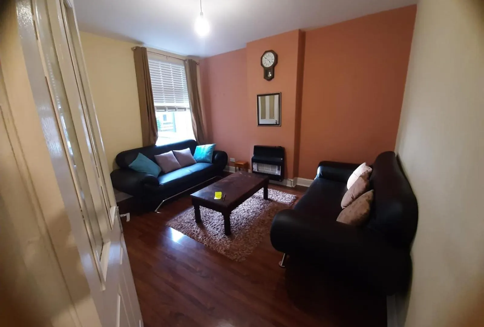 4 Bedroom Holiday House In Lenton Nottingham United Kingdom